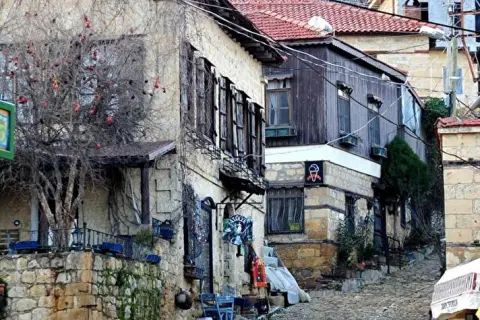 Taş ev mimarisi