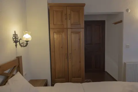 Lavender room, view 6 — Erguvanlı Ev