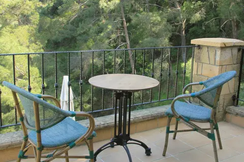 Jasmine room, view 5 — Erguvanlı Ev