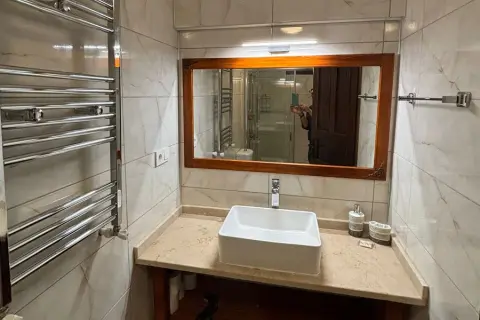 Lower Garden room, view 6 — Erguvanlı Ev